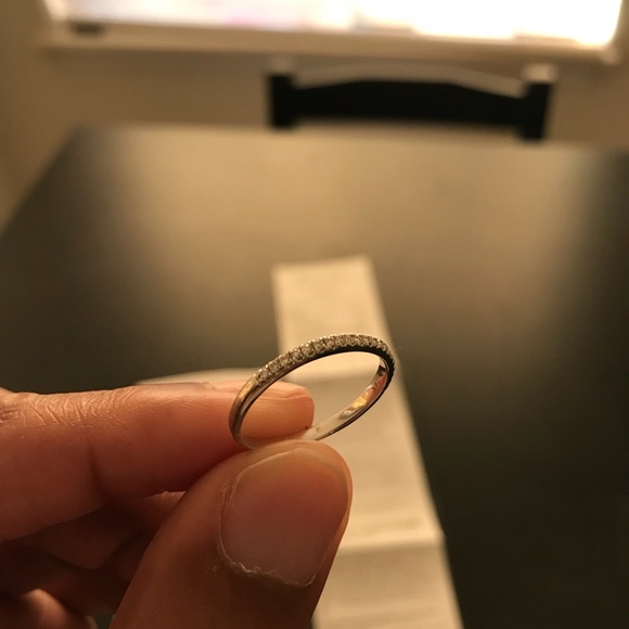 Diamond Wedding ring and engagement set. - Picture 6 of 8